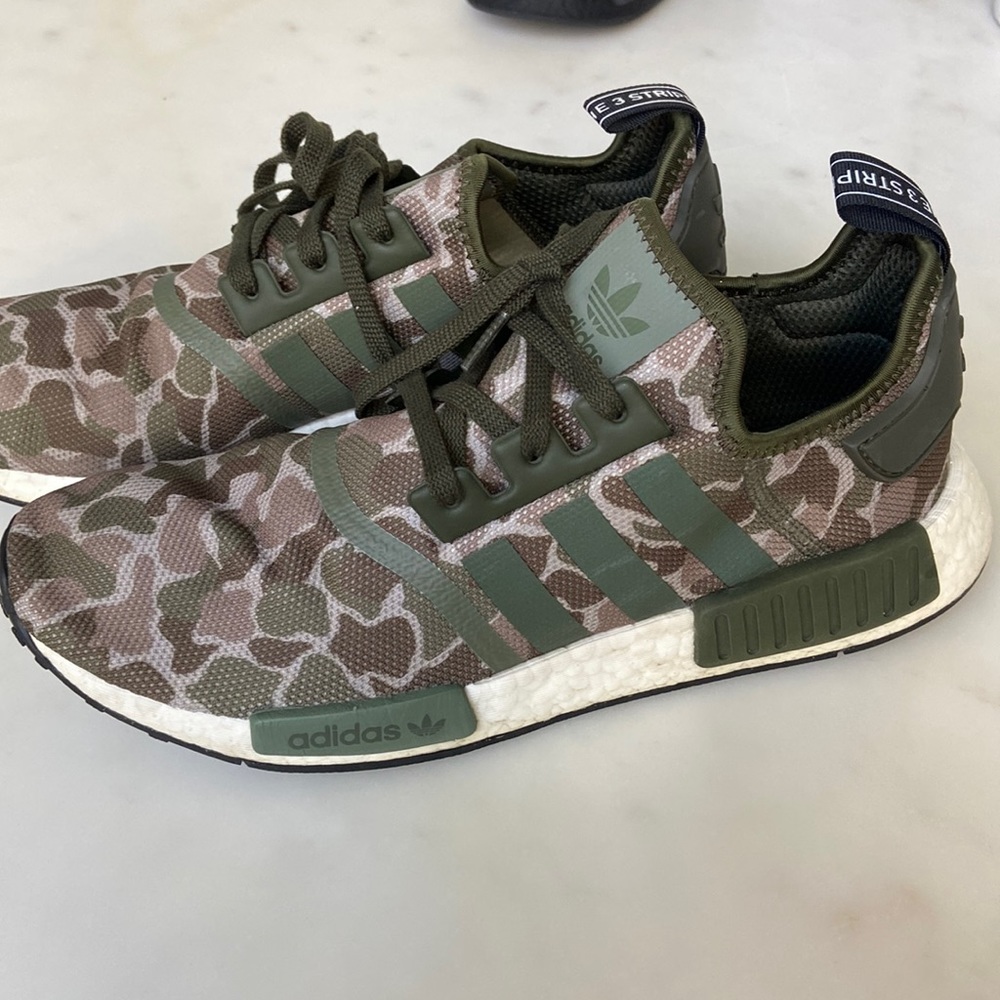 Mens Adidas NMD R1